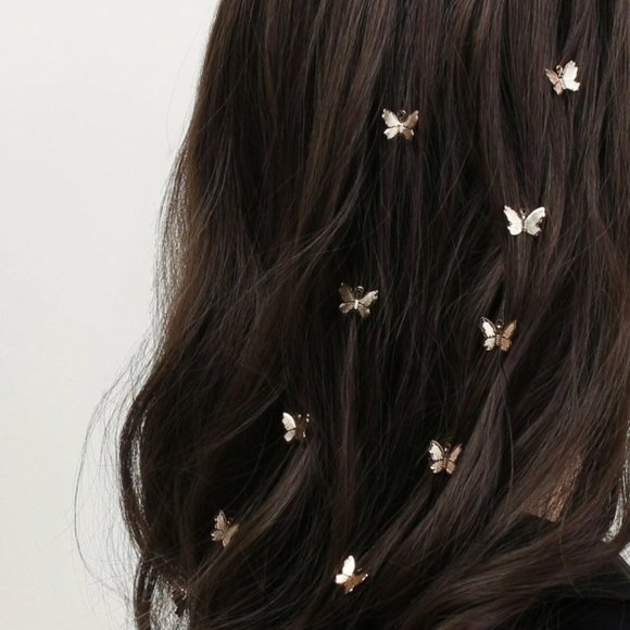 Accessories - 2pcs Butterfly Hair Clip